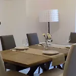 Luxury Angiolieri Apartment Siena